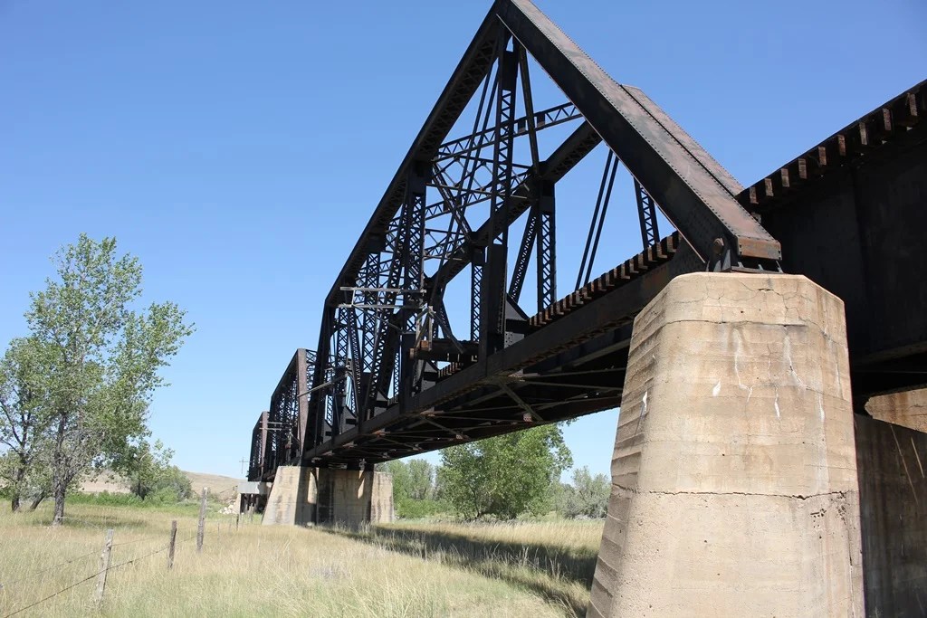 Abandoned Cheyenne River Bridge